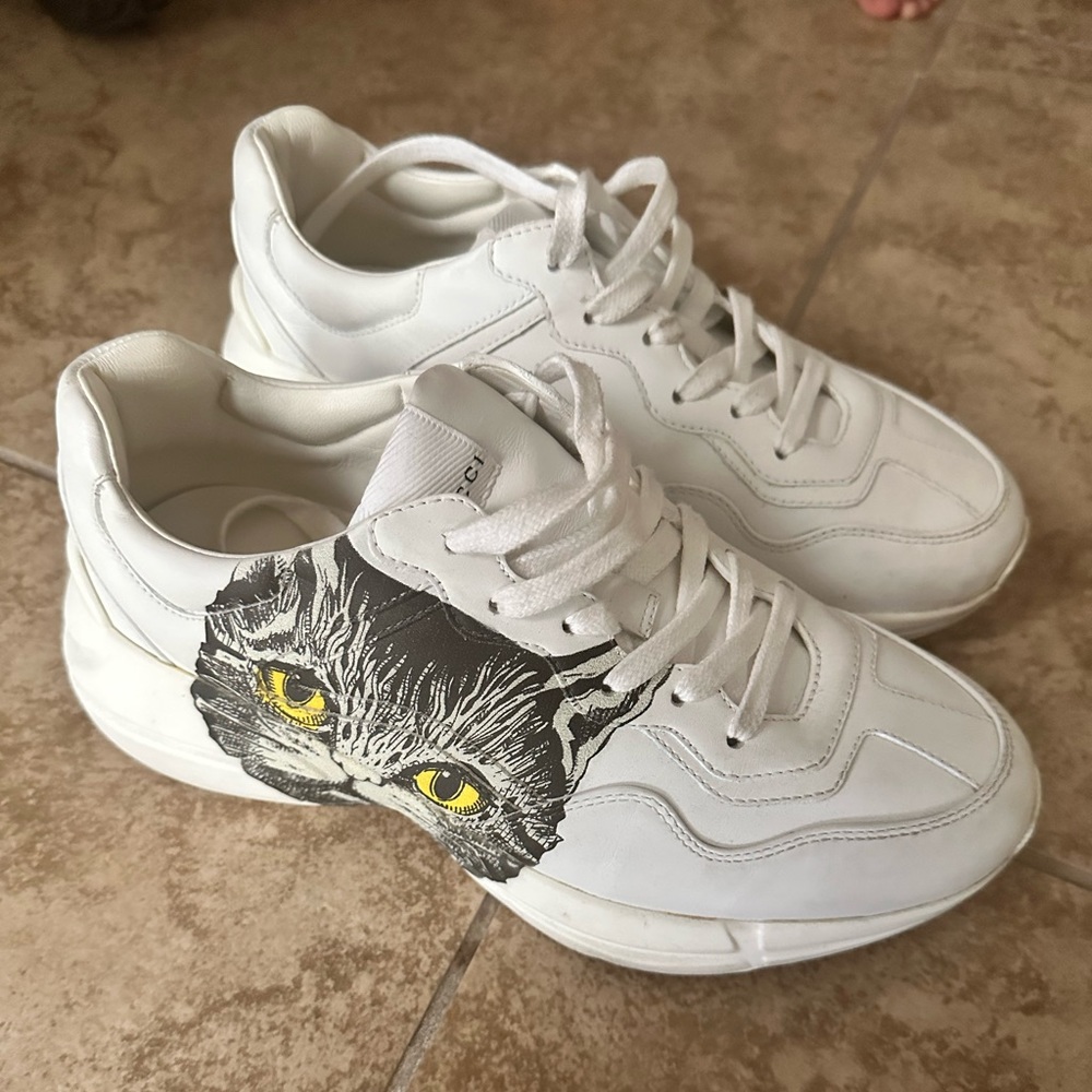 Gucci Cat sneakers